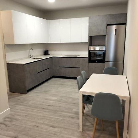 Apartamentos Kai Santurtzi Bagian luar foto